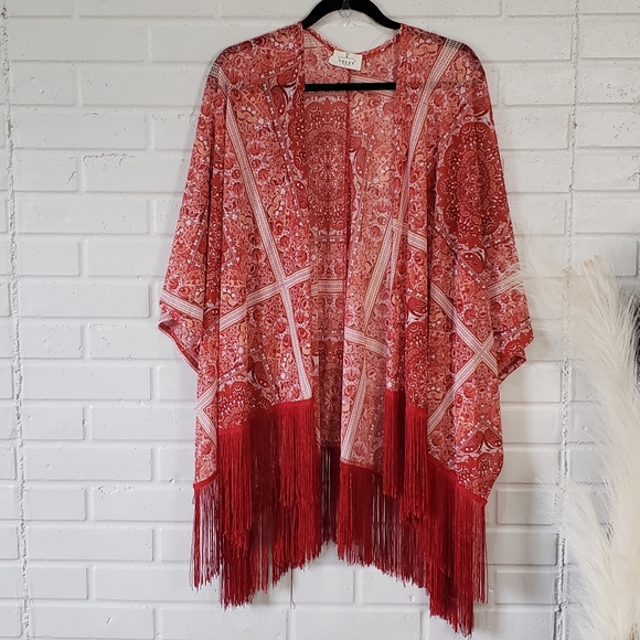 Ember Red Paisley Print Fringe Kimono size Large or One Size Fits Most - Picture 7 of 7